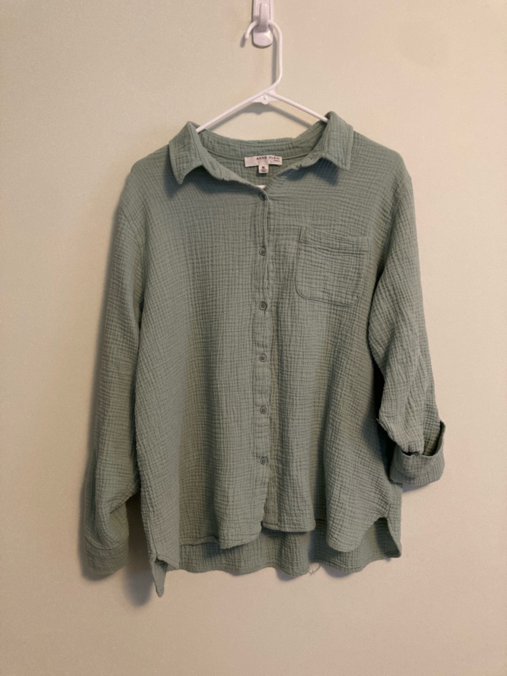 Anne Klein Lightweight Gauze Top in Sage